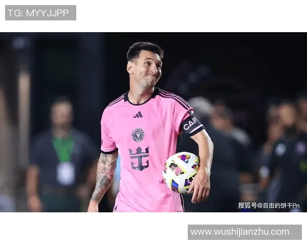 最受球迷喜爱的足球明星背后的故事与成就解析